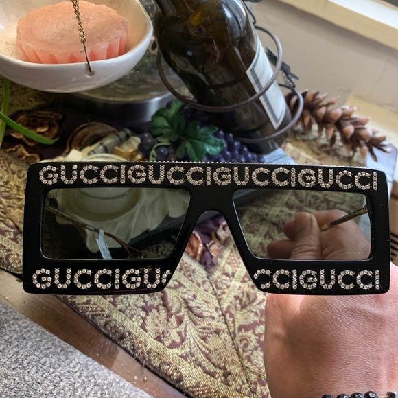 SOLD⛔️Authentic GUCCI 60 Rectangular "Hollywood collection " crystals acetate - Picture 9 of 16